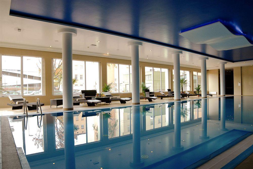 Ambasador Centrum Лодзь Экстерьер фото