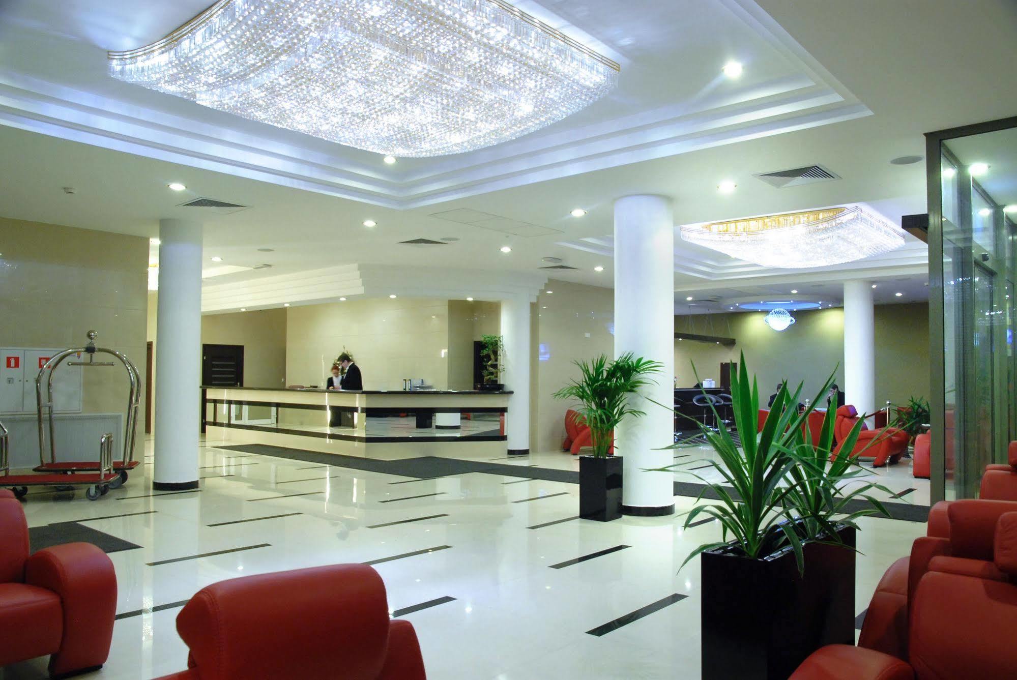 Ambasador Centrum Лодзь Экстерьер фото